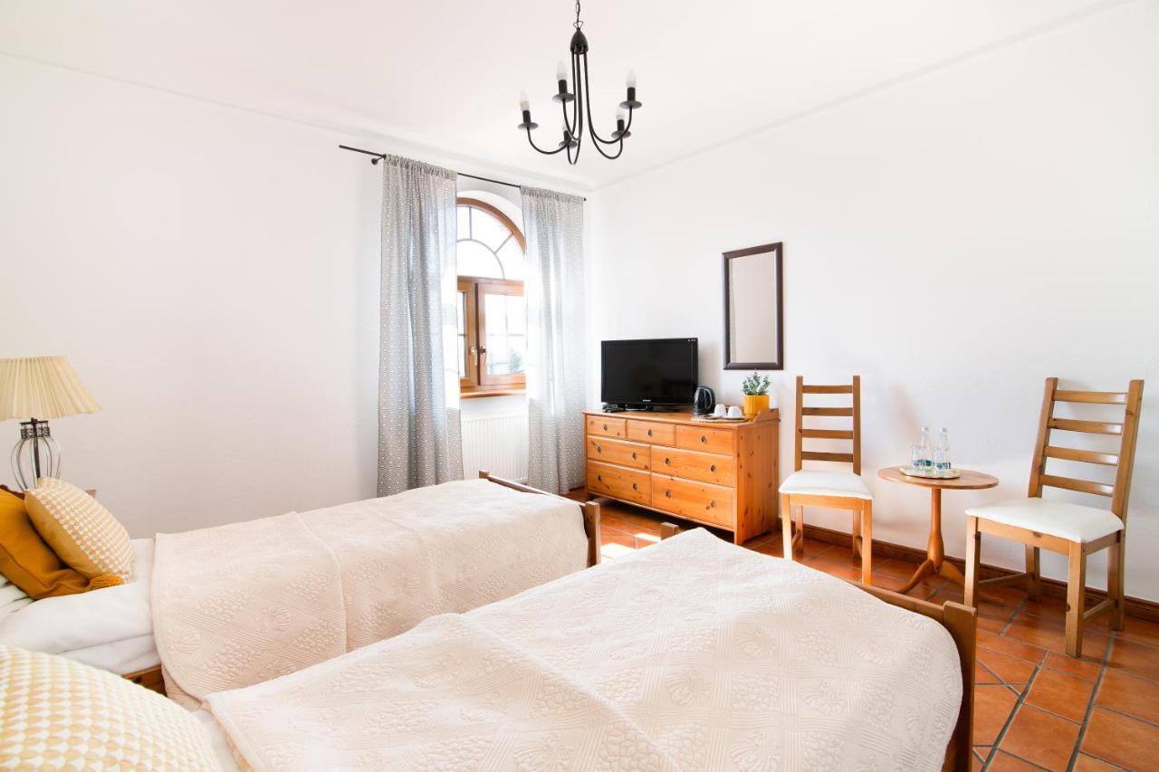 Hotel Lemoniada Lucmierz Luaran gambar